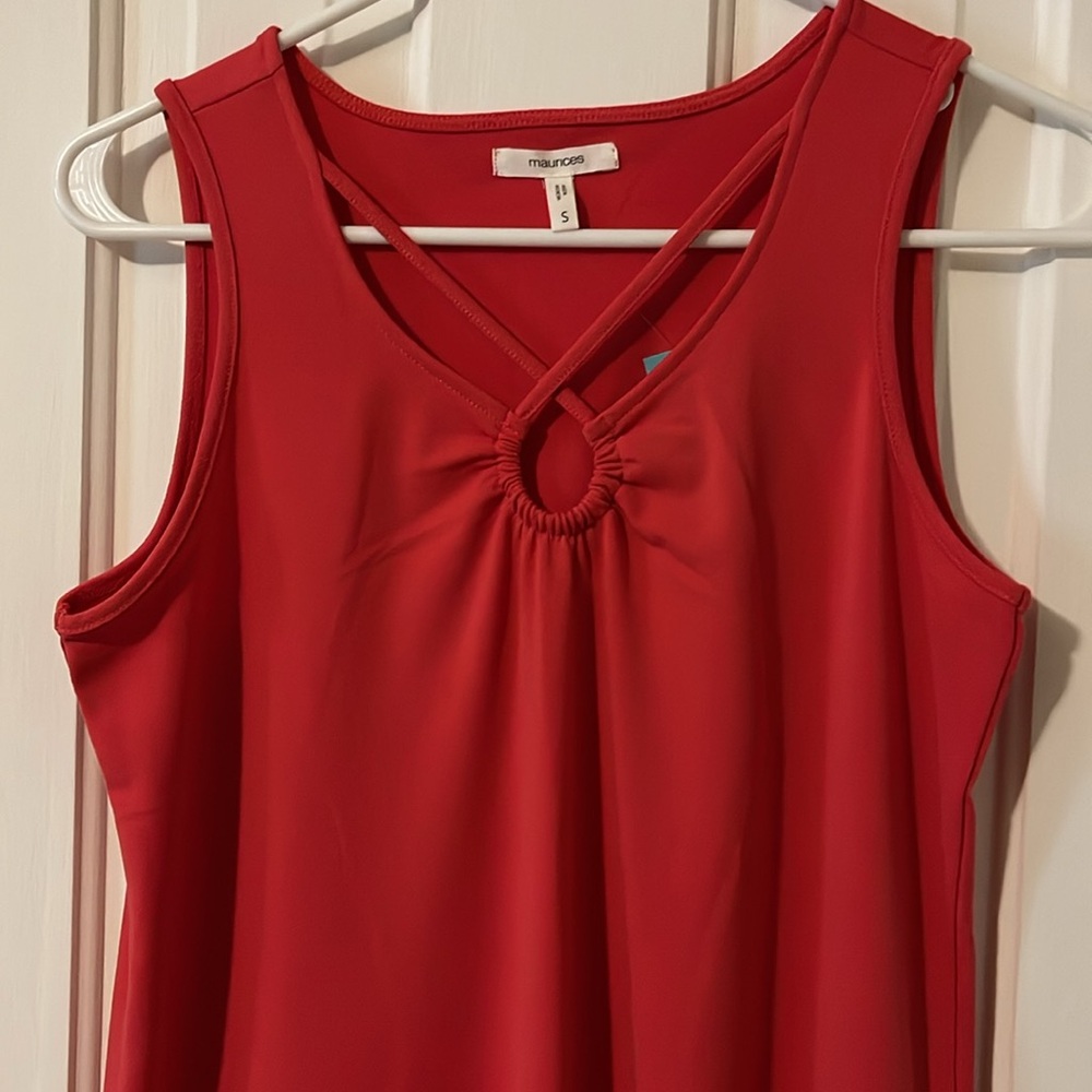 Maurice’s tank top - Picture 2 of 6